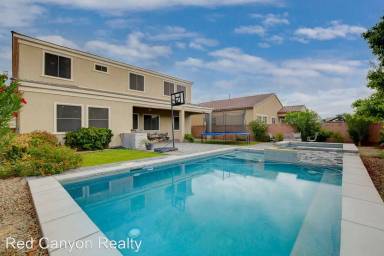 Main picture of 5780 Sunset River Ave