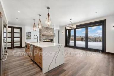 Main picture of 317 Akers Ln