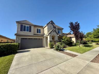 Main picture of 2366 Mack Pl