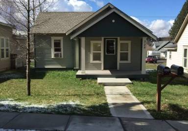 Main picture of 325 N Jefferson St