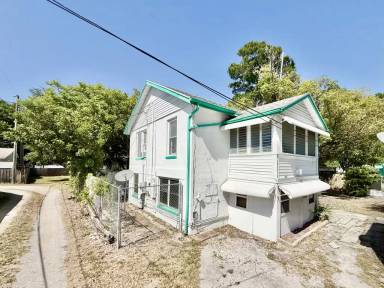 Main picture of 2611 41st Ave N
