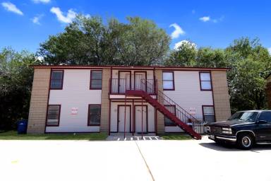 Main picture of 204 Erby Ave