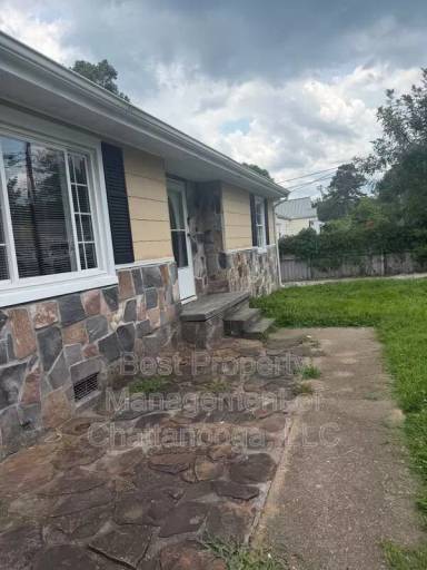 Main picture of 1602 Maxwell Rd