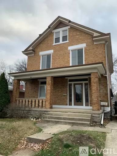 Main picture of 3987 Lovell Ave