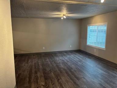 Main picture of 11401 SE 227th Pl