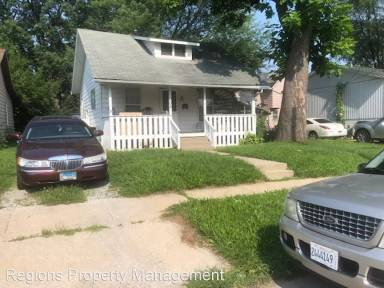 Main picture of 1005 S Lee St