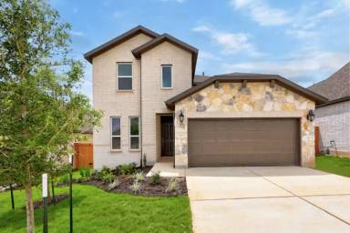 Main picture of 240 Barton Oak Trl