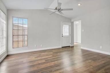 Main picture of Willowchase Apartments