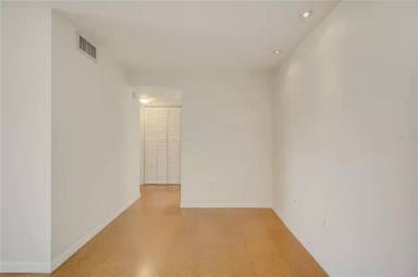 Main picture of Village Brooke Condominium