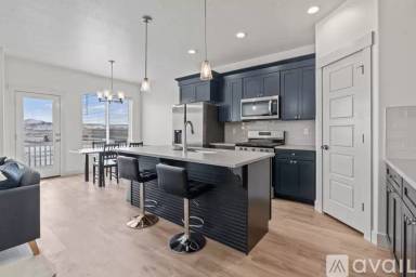 Main picture of 967 W Coral Charm Way