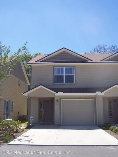 Main picture of 204 Callaway Chase Ln