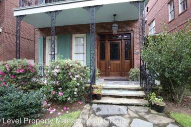 Main picture of 204 Oswalt St