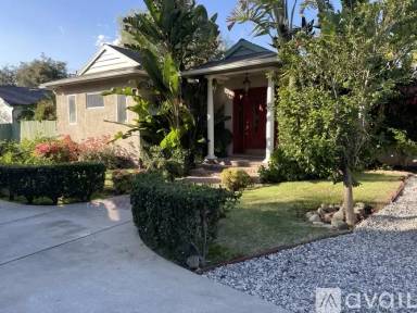 Main picture of 2360 Windsor Ave