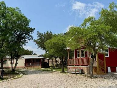 Main picture of 1224 Campfire