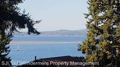 Main picture of 35 Gull Pl