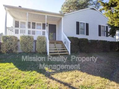 Main picture of 7412 Pineleaf Dr
