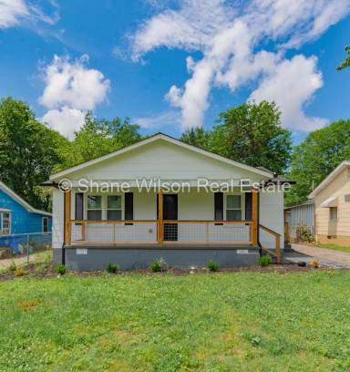 Main picture of 2903 S Hawthorne St