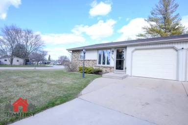 Main picture of 1807 Careful Ct