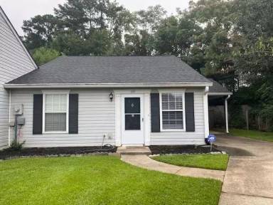 Main picture of 1169 Webber Way