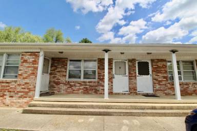 Main picture of 103 Price Dr