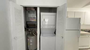 Main picture of 9124 Lake Chase Island Way