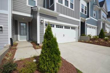Main picture of 7805 Sofiana Ave