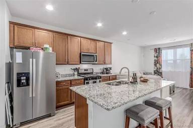 Main picture of 7870 Horsebrush Ln