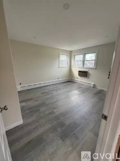 Main picture of 8 Jackson St
