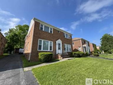 Main picture of 14294 Cedar Rd