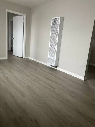 Main picture of 410 W Normal St