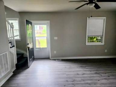 Main picture of 314 Dundee Ave