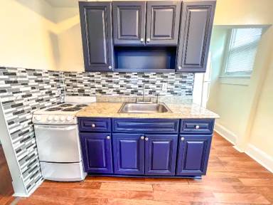 Main picture of 605 Whitelock St