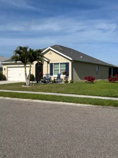 Main picture of 14987 Flowing Gold Dr