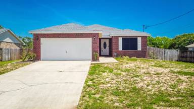 Main picture of 2104 Frontera St