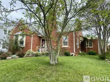 Main picture of 134 Montague Ave