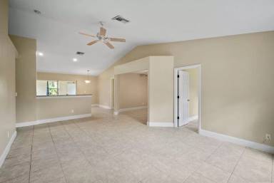 Main picture of 1125 Alvin Ave