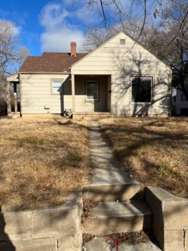 Main picture of 3028 W Maple St