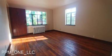 Main picture of 1627 Summit Rd