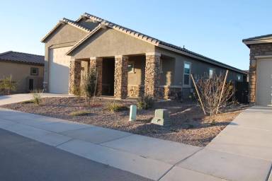 Main picture of 10928 W Yates Ln