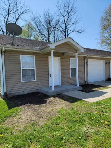Main picture of 2315 Patrick St