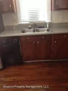 Main picture of 1805 Hampton St