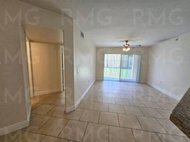 Main picture of Emerald Isle at Laguna Lakes