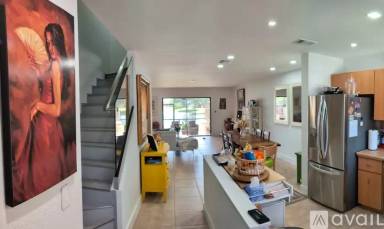 Main picture of 9150 Taft St