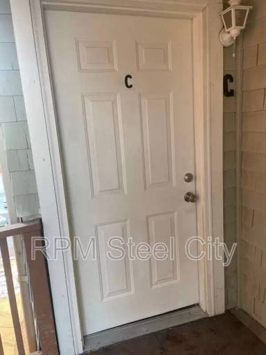 Main picture of 511 W 12th St