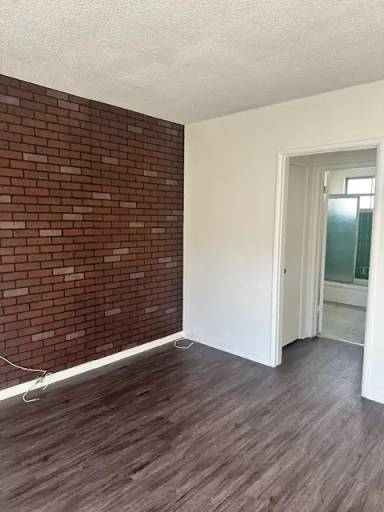 Main picture of 6111 Tujunga Ave