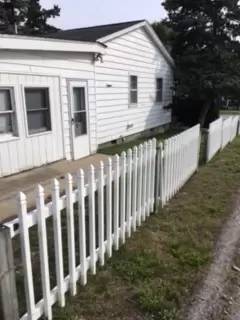 Main picture of 115 W Temperance St