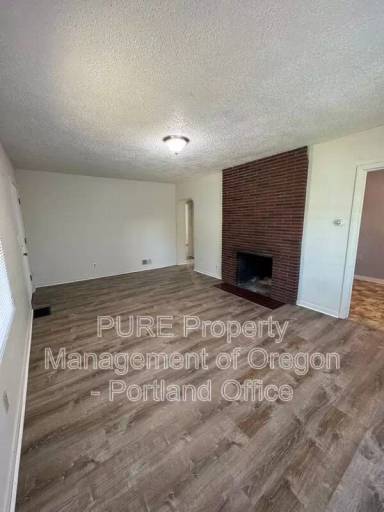 Main picture of 5026 N Harvard St