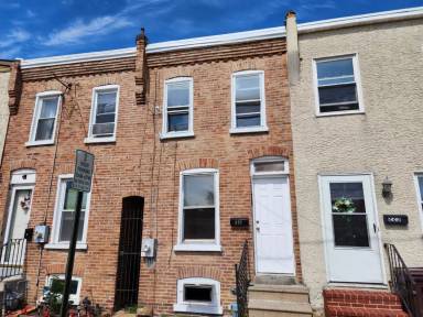 Main picture of 221 N Scott St