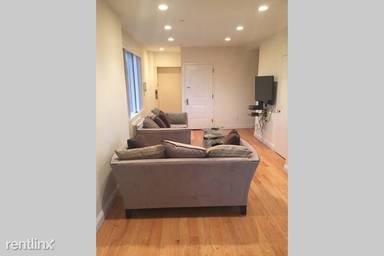 Main picture of 2848 Brighton 7th St