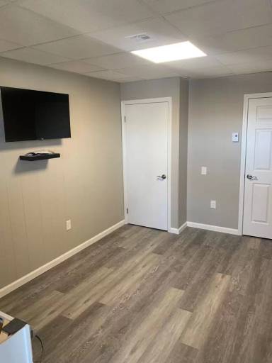 Main picture of 2423 Crest St